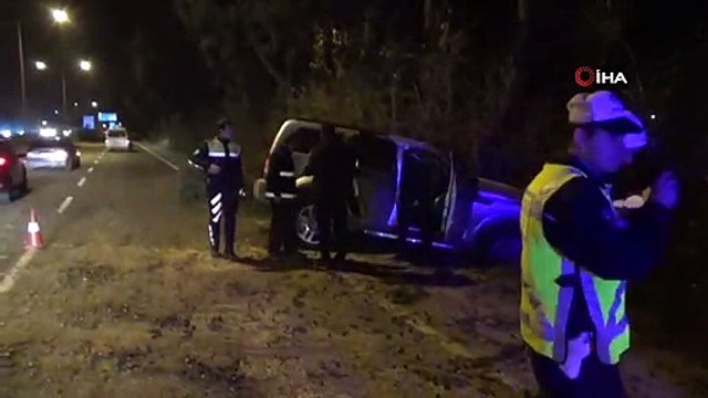 Kontrolden Çıkan Cip Ağaçlara Çarparak Durabildi