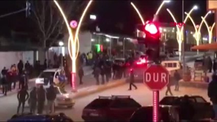 Eşme'de Suriyelilerin 2 Kişiyi Bıçakladığı İddiası Gerginliğe Neden Oldu