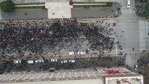 Pa koment - Protesta para Kryeministrisë, pamje ekskluzive me dron - Top Channel Albania