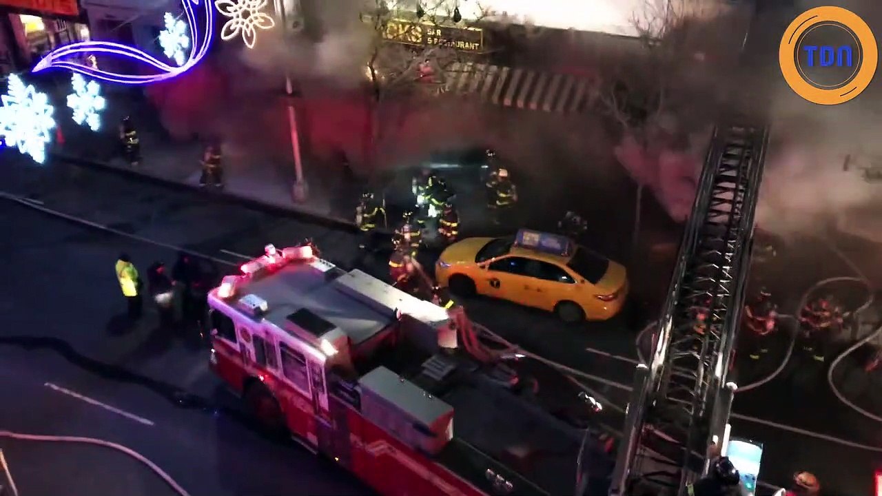 Des pompiers victimes d’une énorme explosion de fumées !