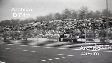 Emerson Fittipaldi wins GP España - Montjuich Park circuit 1973