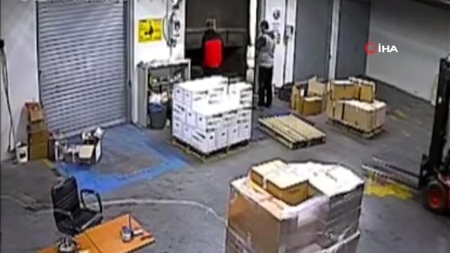 İstanbul'da Klima Çalan Gaspçı İkiz Kardeş Çetesi Yakalandı...hırsızlık Anları Kamerada