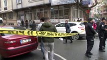 Gaziosmanpaşa'da Araç İçinde Bulunan 1 Kişiye Silahlı Saldırı