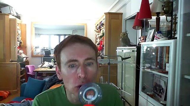 Wiwi égratigne trop gros de Gérard Baste