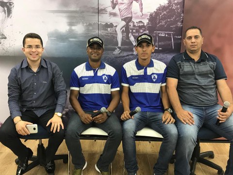 Léo Feitosa estreia no Diário Esportivo 11122018
