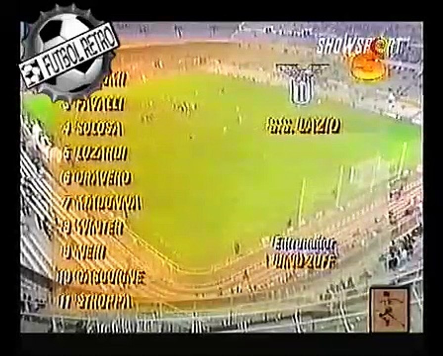 VIDEO / SIVIGLIA-LAZIO 1-1, MARADONA INDOSSA LA MAGLIA DELLA LAZIO