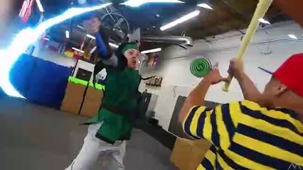 Ils récréent un combat de Super Smash Bros dans la vie réelle