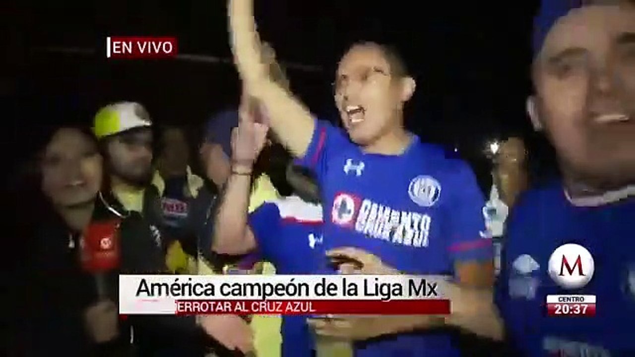 Aficionado de Cruz Azul insulta a los americanistas
