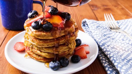 These Paleo Pancakes Are The PERFECT Breakfast