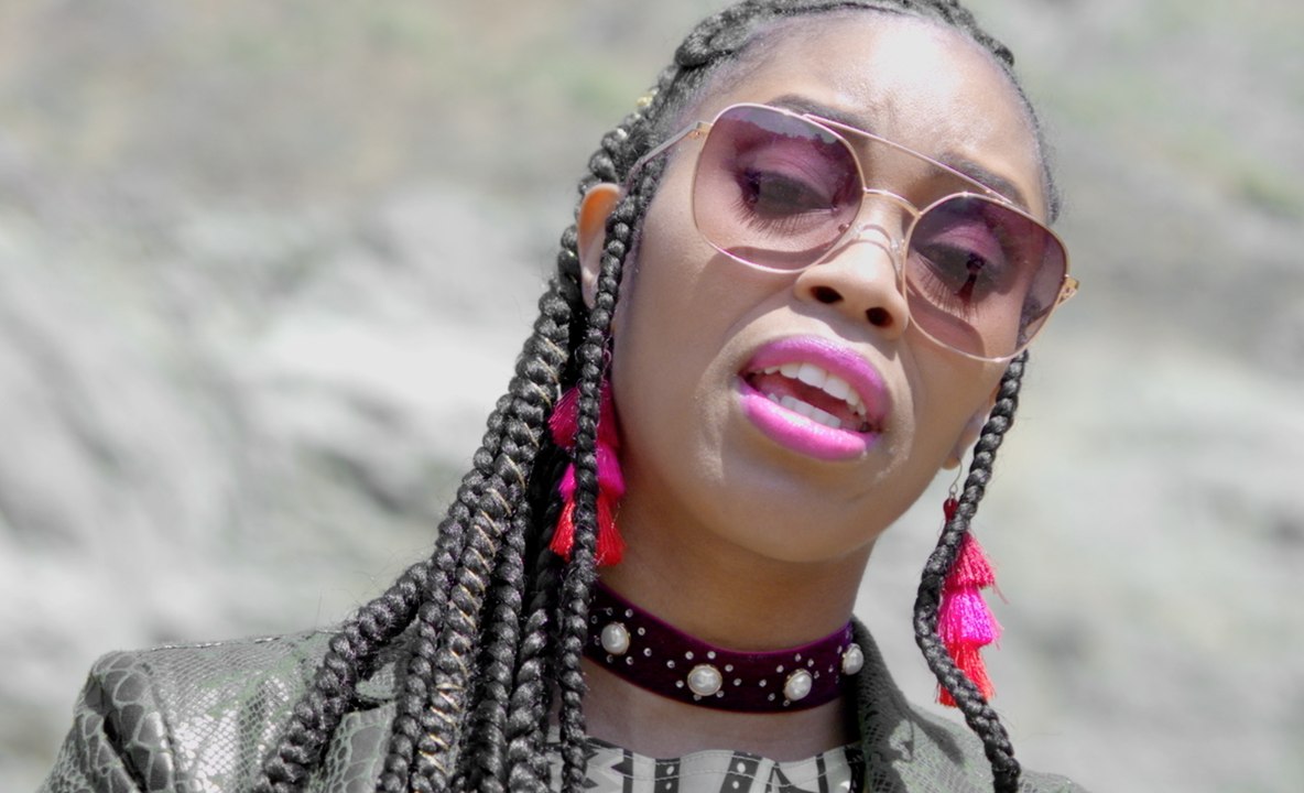 Suzann Christine - "Falling Tears"