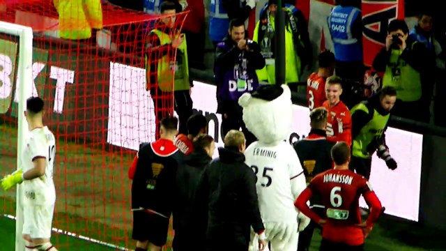 19/12/18 : SRFC-FCN : clapping