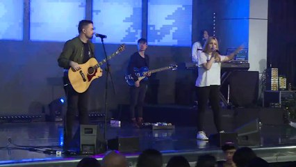 Wake (Hillsong Young & Free)