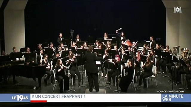 Buzz : Un concert dans une université canadienne tourne mal et amuse le web - Regardez