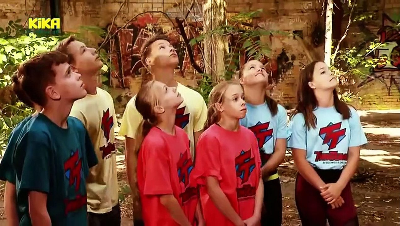 TWIN TEAMS - 1. Die Koffer-Challenge | Mehr auf KiKA.de