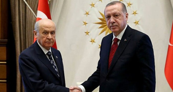 Son Dakika! AK Parti Genel Başkan Vekili: Erdoğan ve Bahçeli Bazı İllerde Ortak Miting Düzenleyebilir