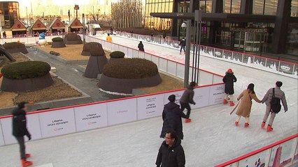 [기업] 한화생명, 63빌딩에 무료 아이스링크 개장 / YTN