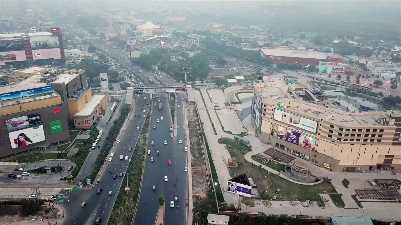 New India sprouts from farm-land Garden Galleria Mall in Noida - Aerial view