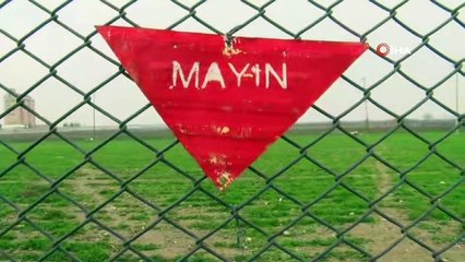 Suriye sınırında tehlikeye rağmen çocukların bilye keyfi