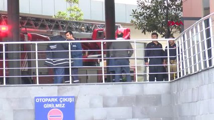 İstanbul Halkalı'da Su Basan Hastanenin Çocuk Servisi Boşaltıldı