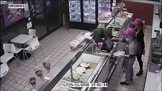 Baskin-Robbins worker saves coworker by fighting off robber
