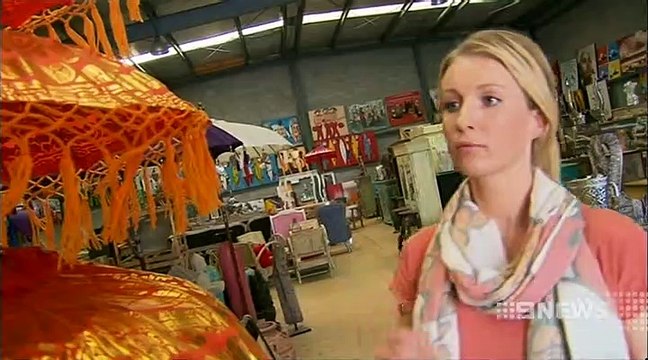 Get the chair out of shot, f -, f -ing chair in shot guys (2014-02-03) Nine News Adelaide director