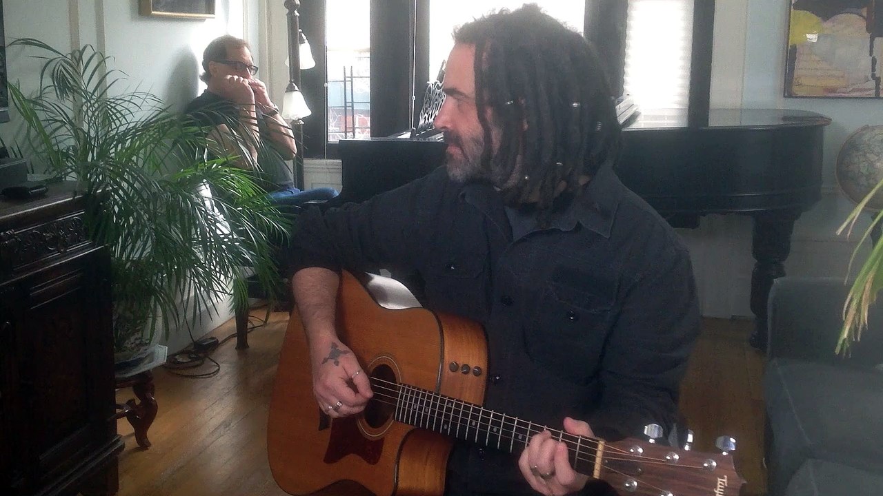 Valerio Piccolo: "Albatross" (#Nofilter dall'album 'Adam and the animals")