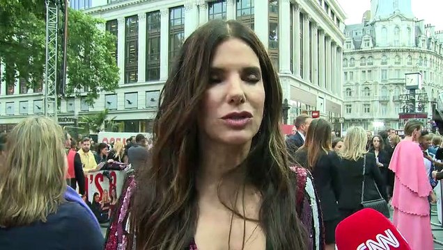 Sandra Bullock afirmou que queria ter filhos jovem