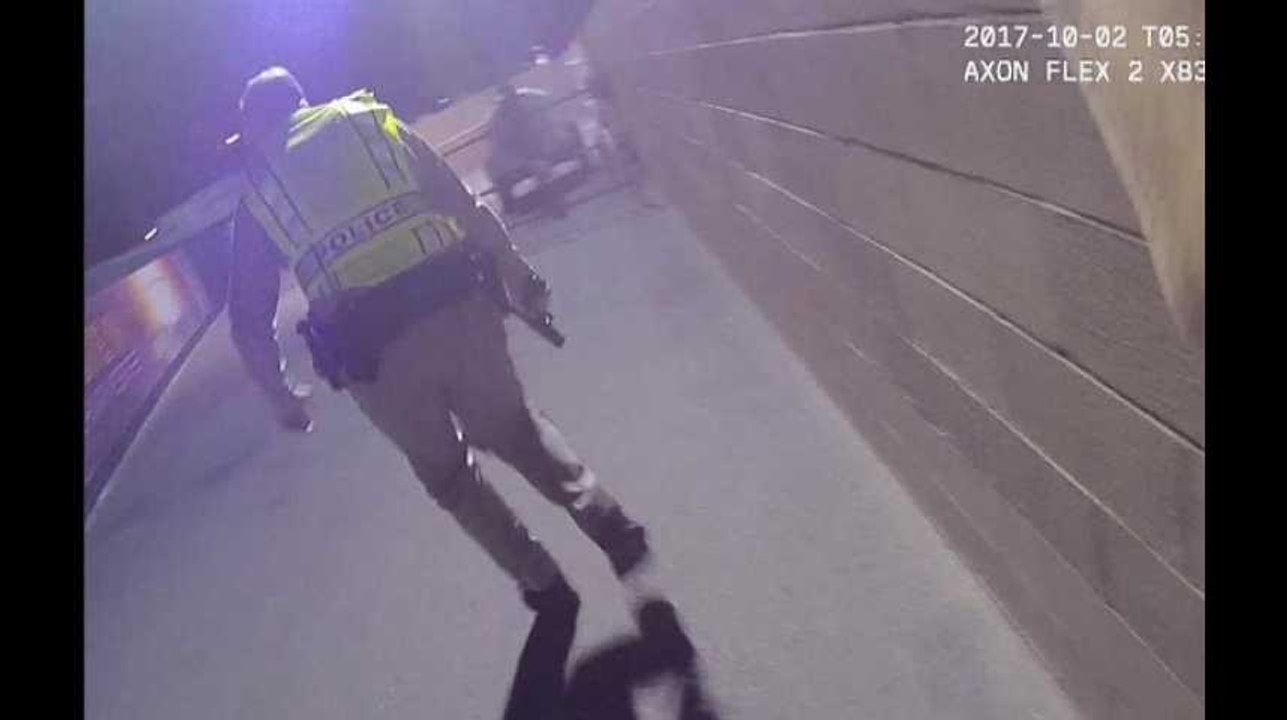 Las Vegas : les caméras embarquées des policiers dévoilent de nouvelles images