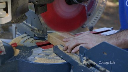 This DIY sandbox with benches brings the beach to your kids
