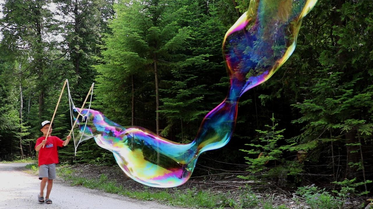 Embrace your inner child with this DIY giant bubble wand