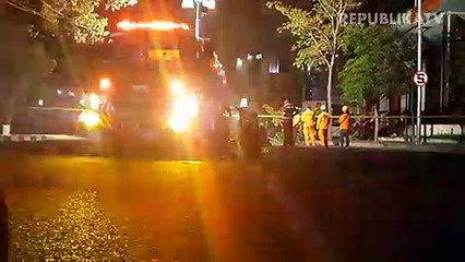 Video: Situasi Jalan Raya Gubeng Ambles