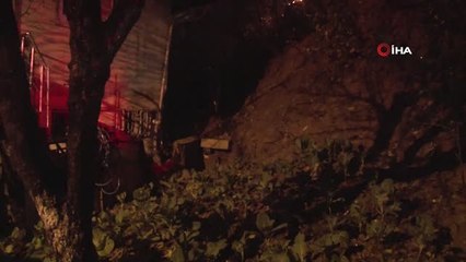 Beykoz'da İstinat Duvarı Evin Üzerine Yıkıldı