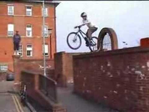 [MTB] Bicycle Stunts [Goodspeed]