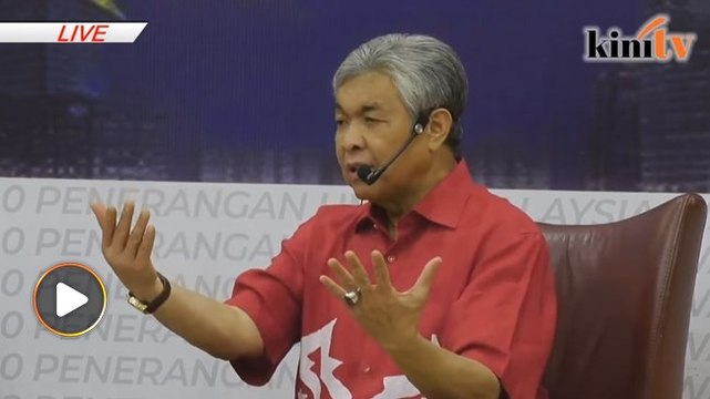 Biarpun diaib, dihina Zahid tegas Umno tidak boleh bubar