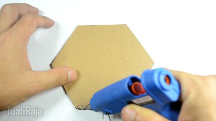 HOW TO MAKE COIN-EATING MONSTER USING CARDBOARD