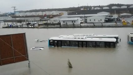 İşte yeni havalimanının yağmur yağınca hali