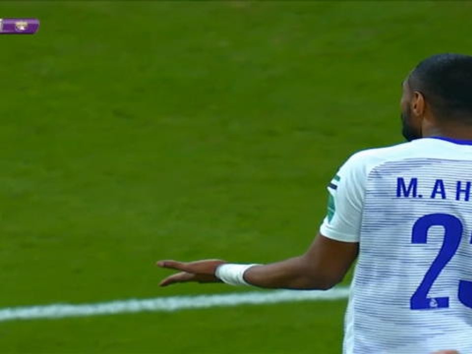 لقطة: كأس العالم للأندية: غونزاليز يهدر ركلة جز...