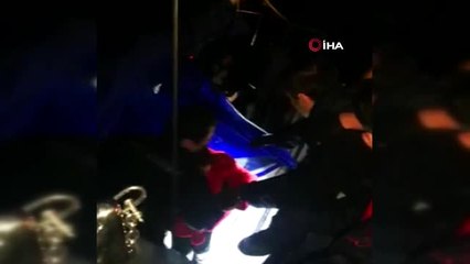 Fırtına ve Yağmura Aldırmadan Kaçmaya Çalıştılar.