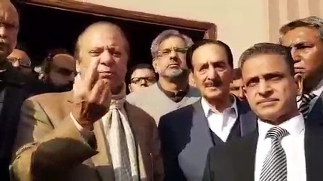 Nawaz Sharif talk outside accountability court - 19 - December 2018