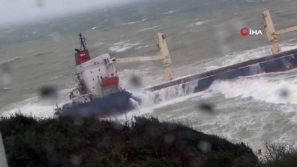 Şile'de karaya oturan geminin mürettebatının bekleyişi sürüyor