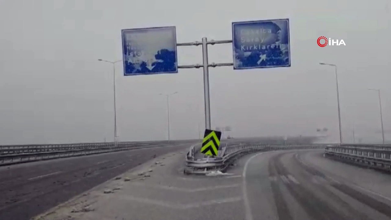 Silivri, Arnavutköy ve Çatalca'da kar yağışı etkili oluyor