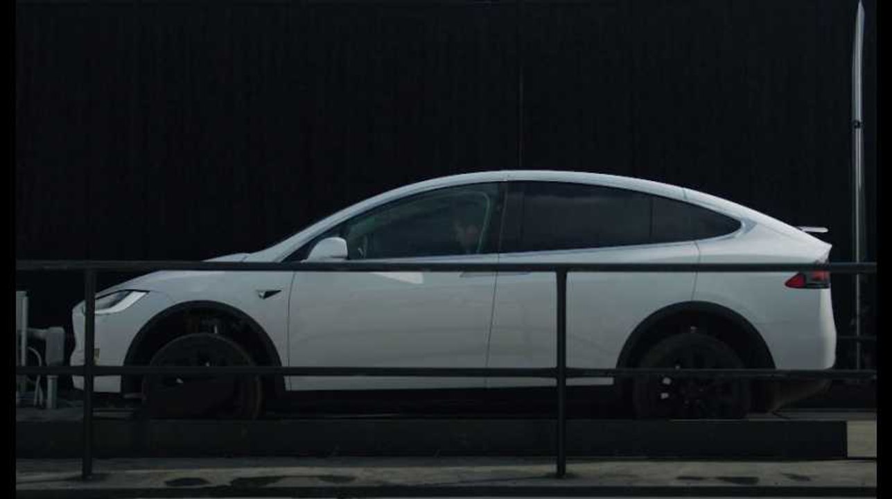 Elon Musk dévoile un tunnel pour révolutionner les transports urbains