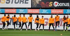 Galatasaray'da Belhanda Takımla Çalışmalara Başladı