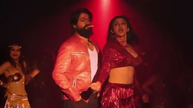 KGF Kannada Movie: ಯಶ್ ಬಾಲಿವುಡ್ ಹೋಗ್ತಾರಾ? |FILMIBEAT KANNADA