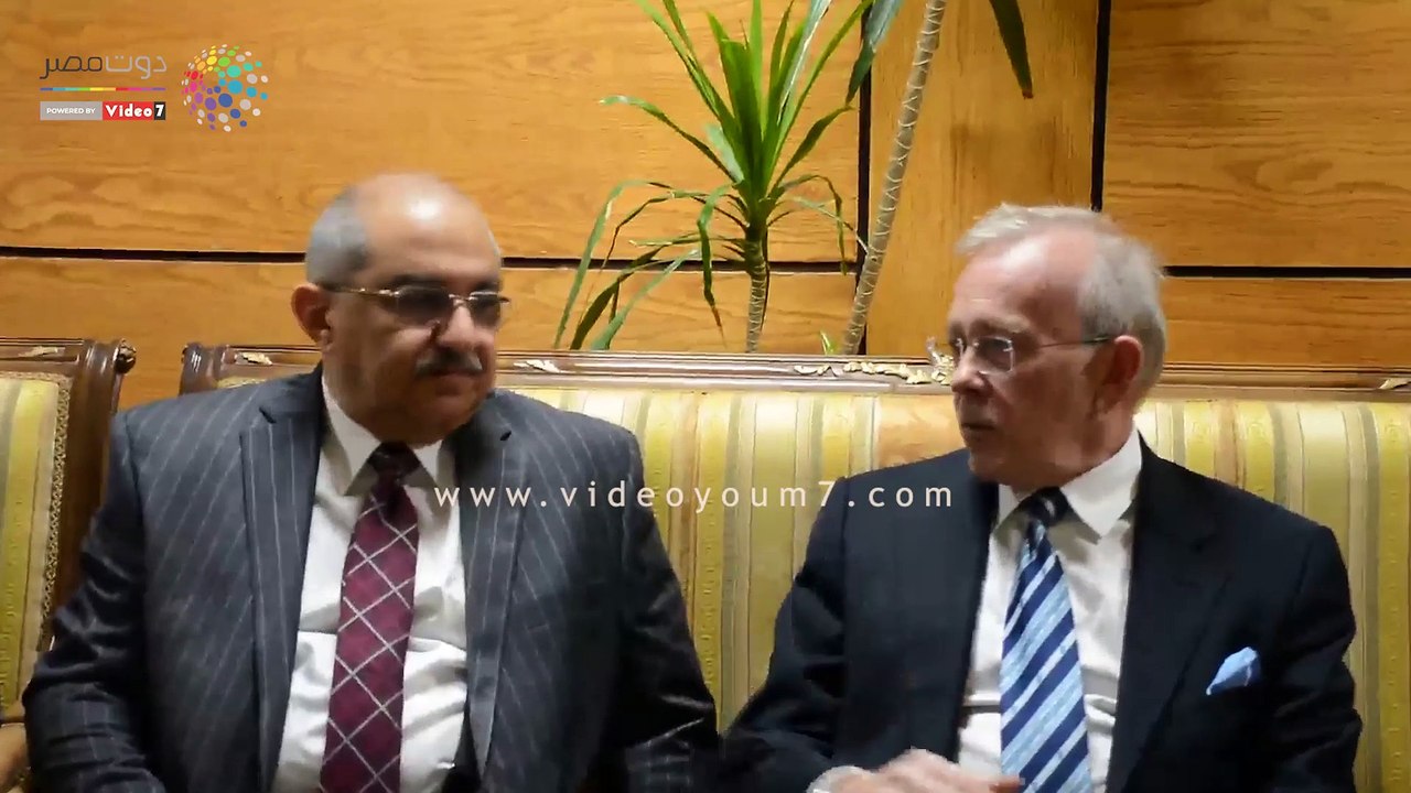 رئيس جامعة أسيوط يناقش سبل التعاون مع جامعة الملك سعود بمجال علاج الأورام