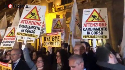 Luigi Di Maio:  Il decreto "spazzacorrotti" è legge | Notizie.it