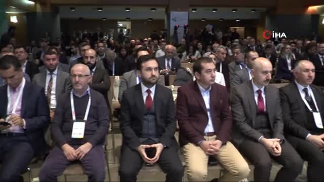 Akıllı Belediyecilik Zirvesi'nin Açılışını Başkan Uysal Yaptı