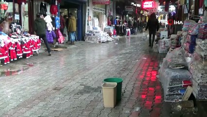 Asi Nehri’ndeki su seviyesi, balkon seyir noktasına kadar ulaştı