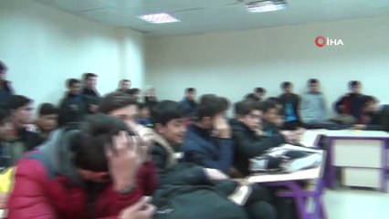 Öğrencilere deprem ve yangın söndürme eğitimi