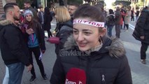 Studentet serish ne proteste para Kryeministrise